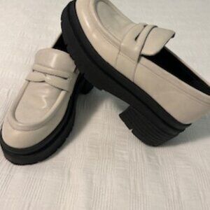 Tosca Blu Leather Loafers